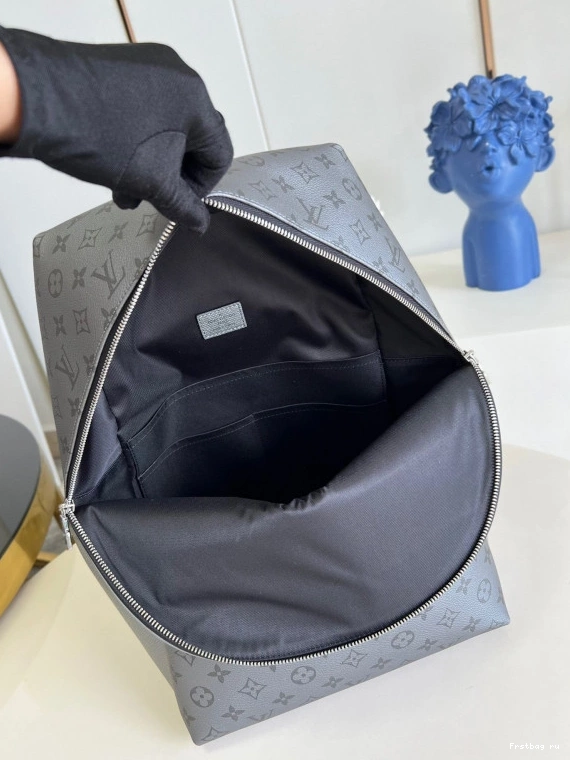 First bag ru DISCOVERY LOUIS VUITTON PM BACKPACK 0809